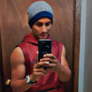 Meet your Posher, Julio